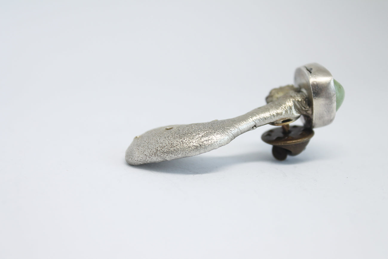 "Surprised" Mixed Metal BRooch