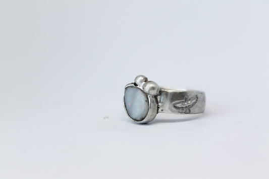 Unique silver ring / Australian opal