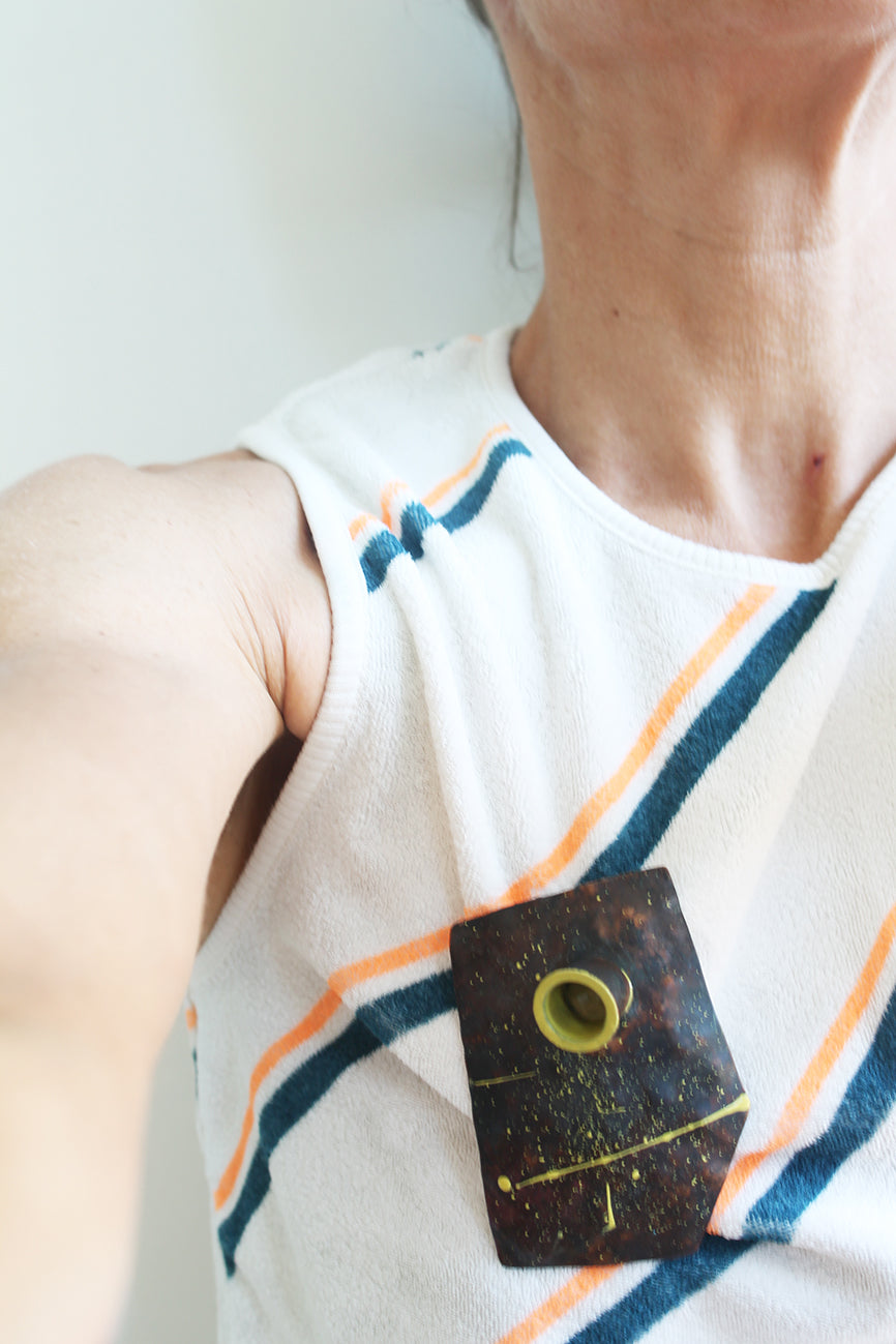 Sculptural Artsy Unisex Brooch
