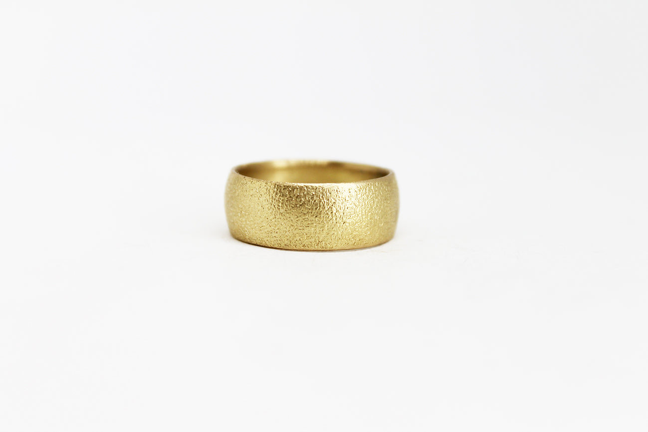 Minimal textured unisex rings / 3 sizes
