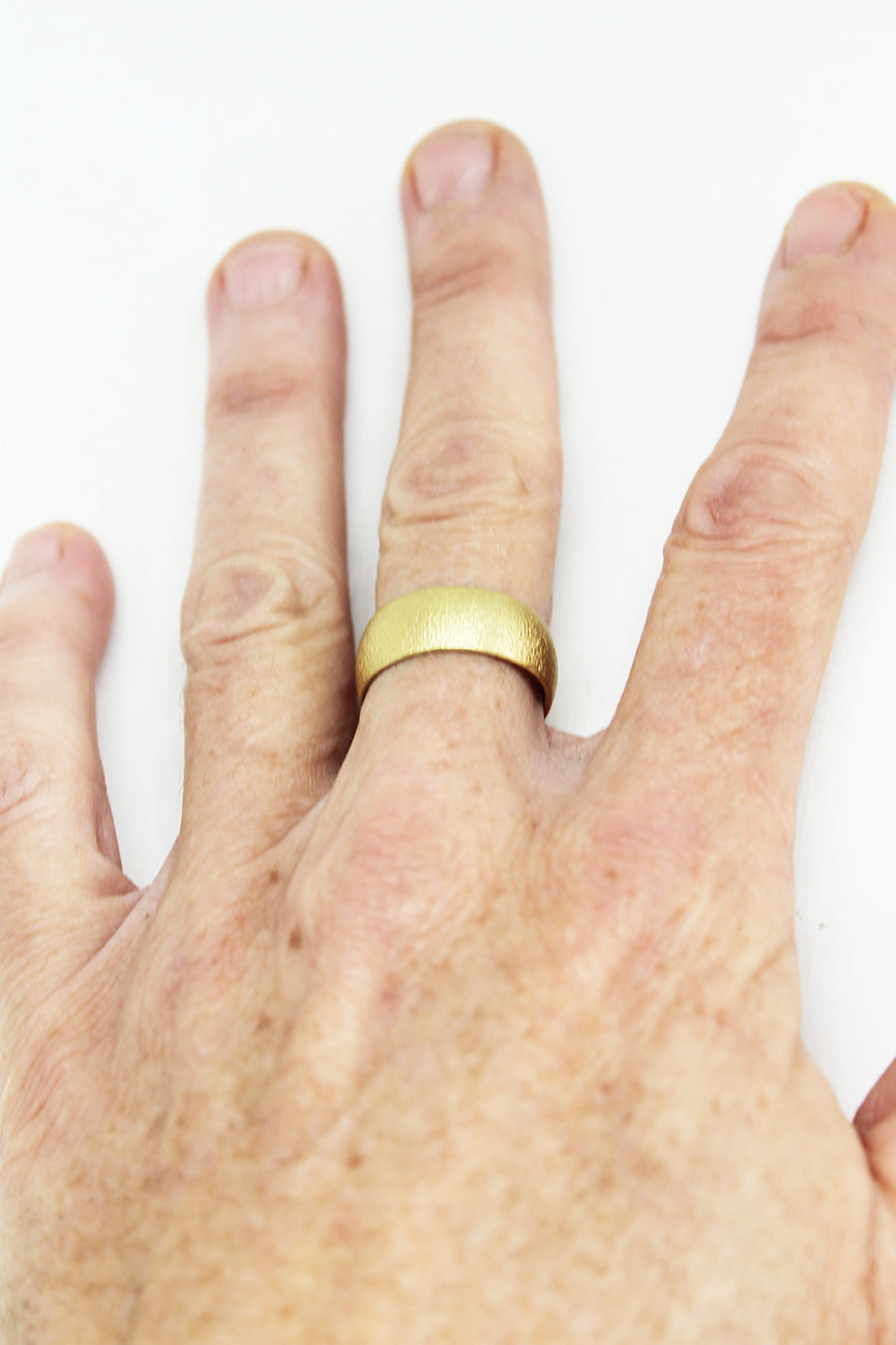 Minimal textured unisex rings / 3 sizes