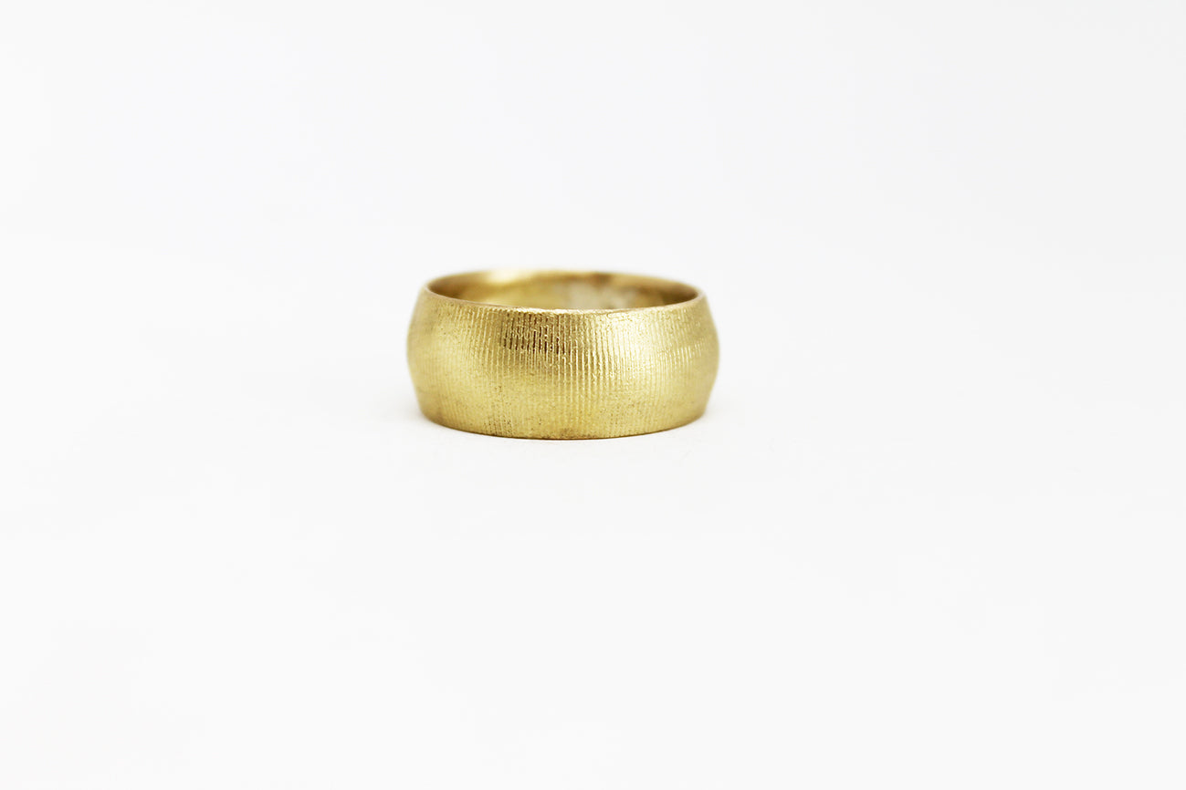 Minimal textured unisex rings / 3 sizes