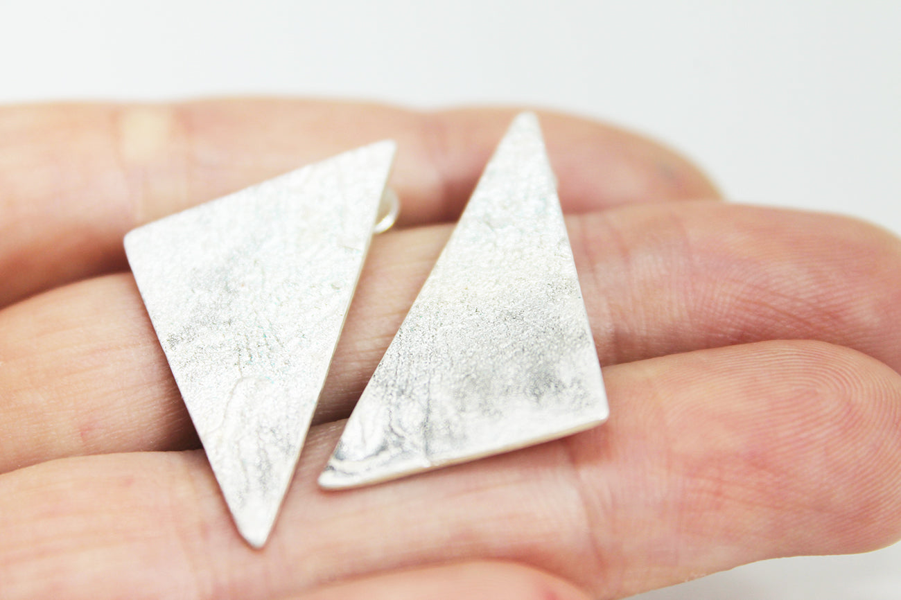 White silver triangle earrings
