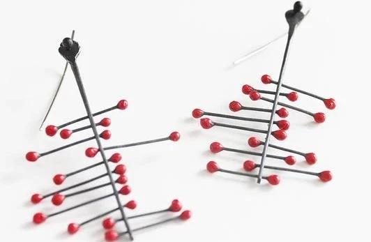 Big Black Silver dangle earrings / Red or Blue