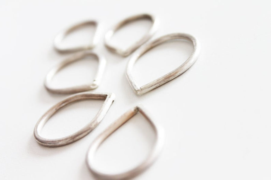 Minimal silver dainty ring // mono or stackable rings