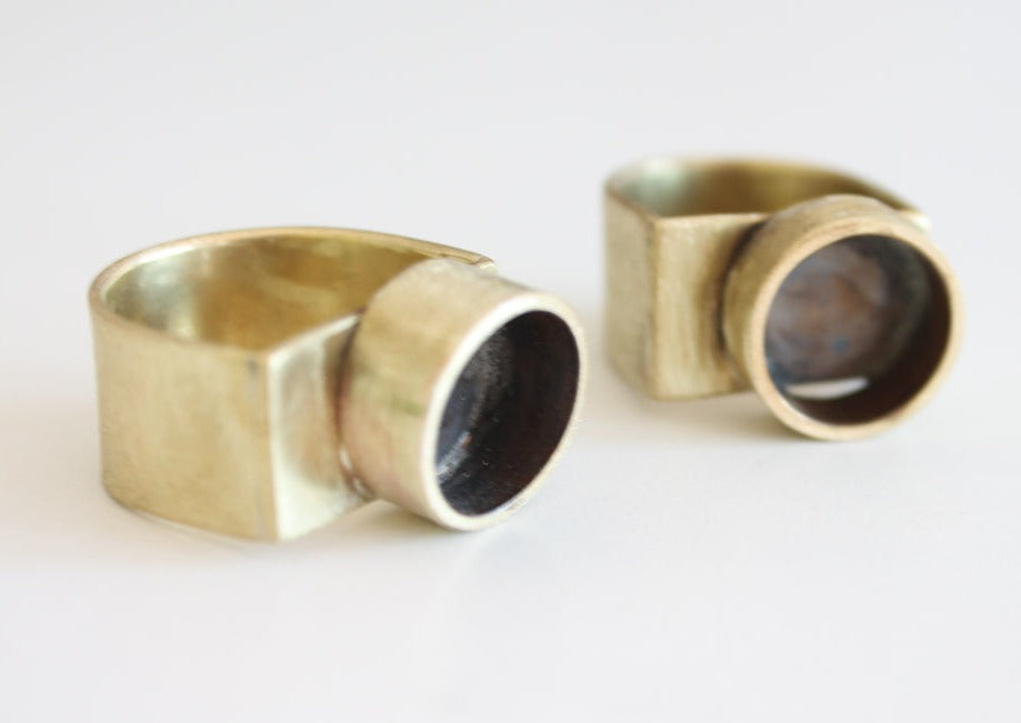 Big bold unisex brass ring / burma