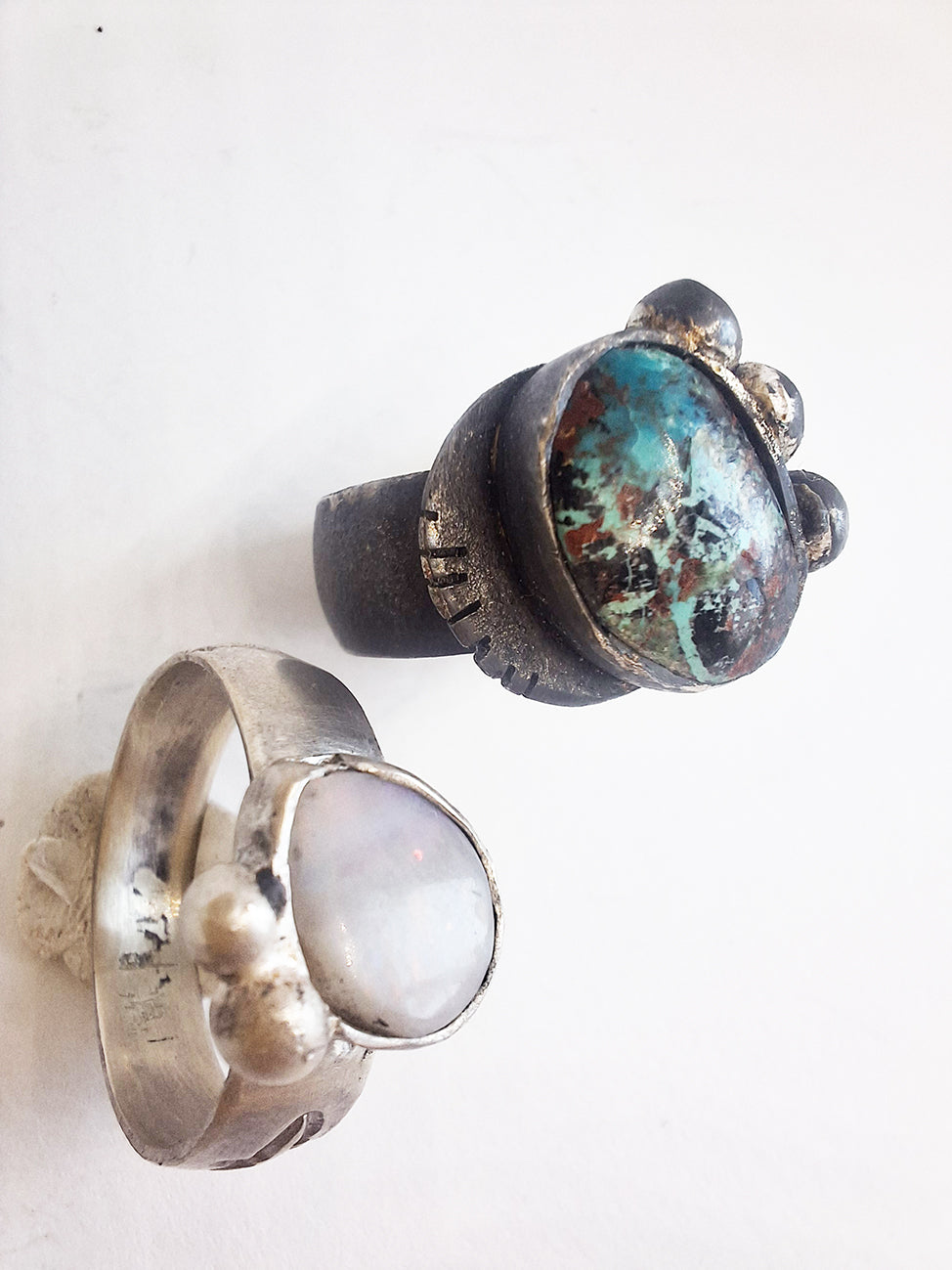 Black silver unique ring / Australian turquoise