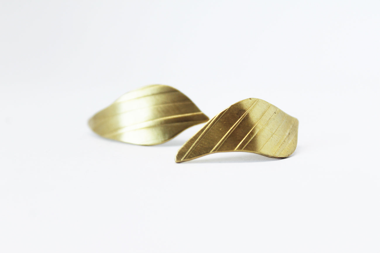 Unique mixed metal leafs earrings / different shapes