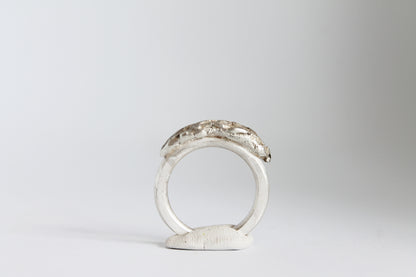 Unique silver bold ring