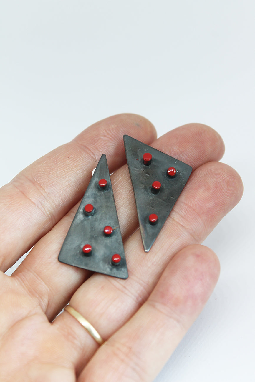 Bold edgy silver earrings / TriAngle