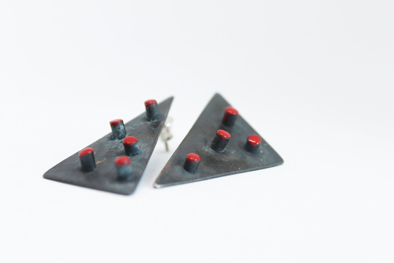 Bold edgy silver earrings / TriAngle