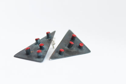 Bold edgy silver earrings / TriAngle