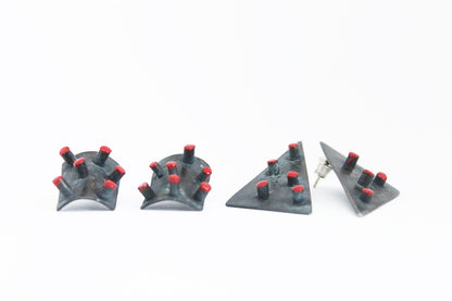 Bold edgy silver earrings / TriAngle