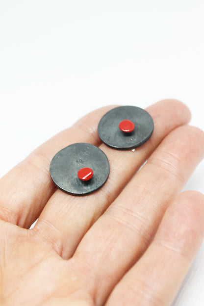 Unique bold silver earrings / Cicke