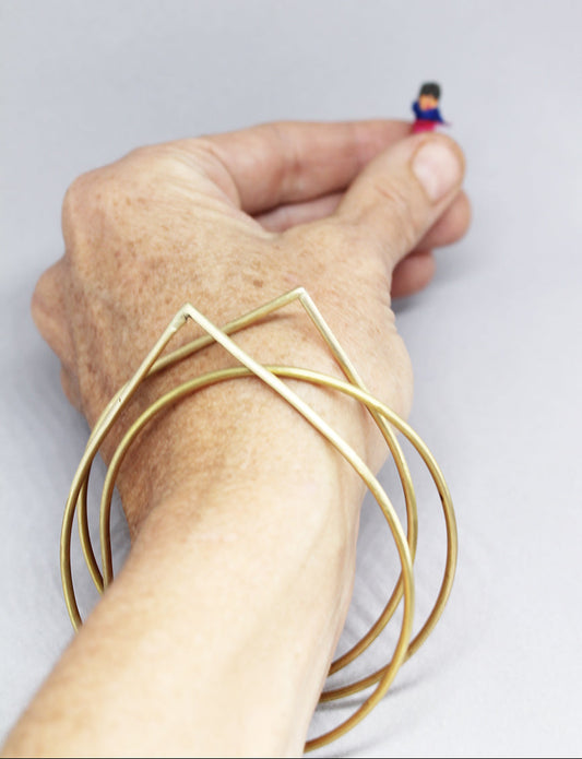 Minimal unisex set / 2 brass bangles