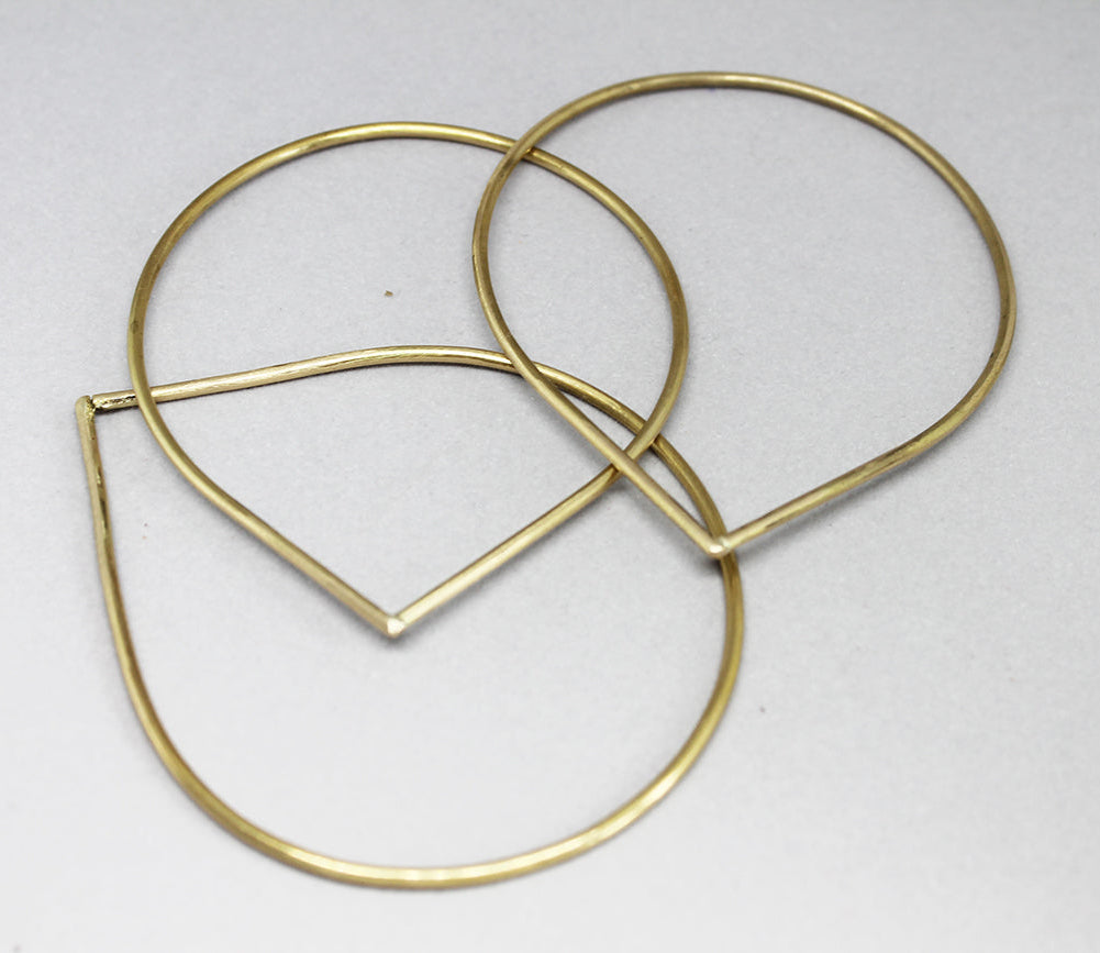 Minimal unisex bangle / brass