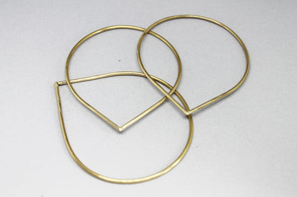Minimal unisex set / 2 brass bangles