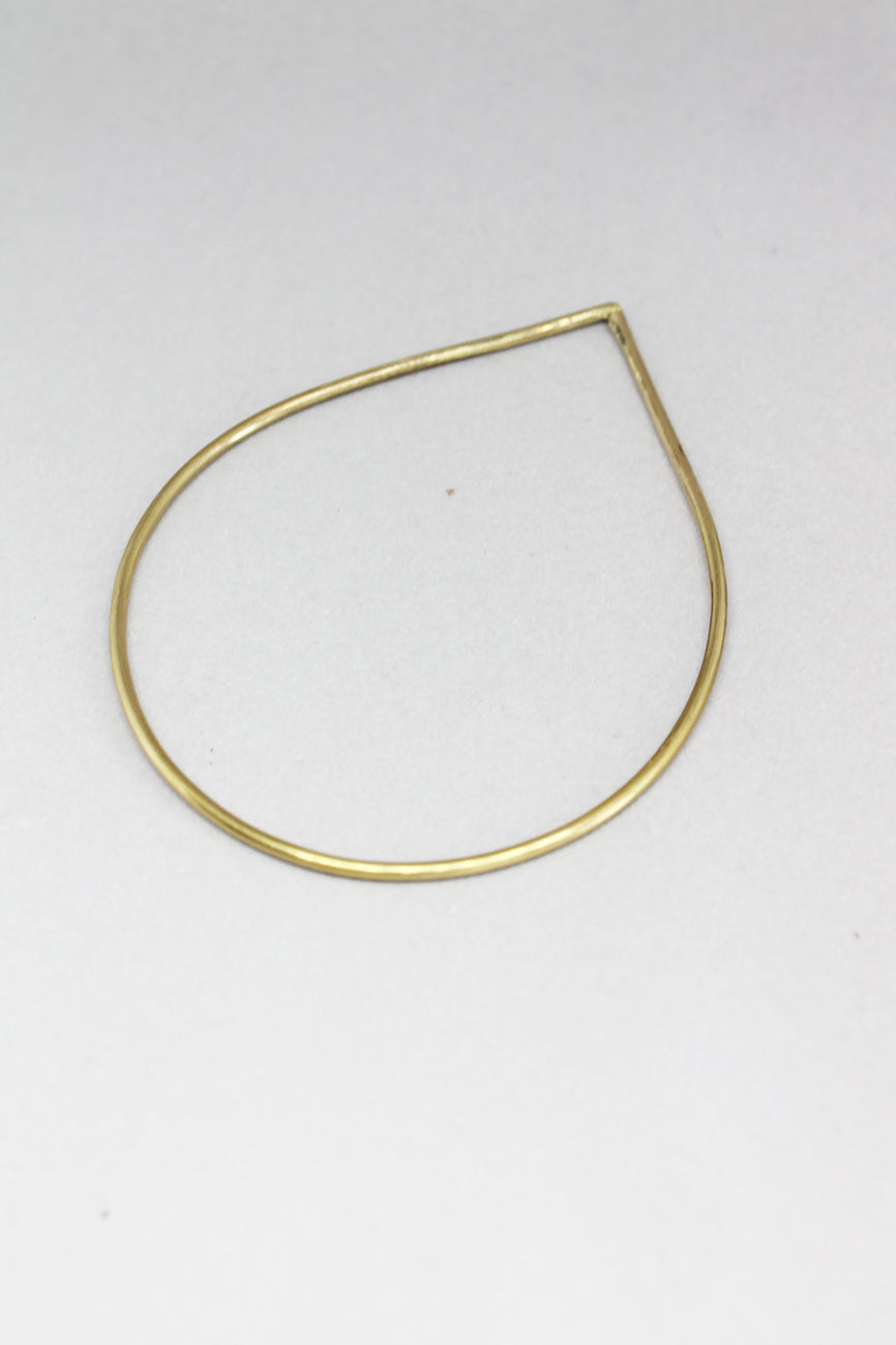Minimal unisex set / 2 brass bangles