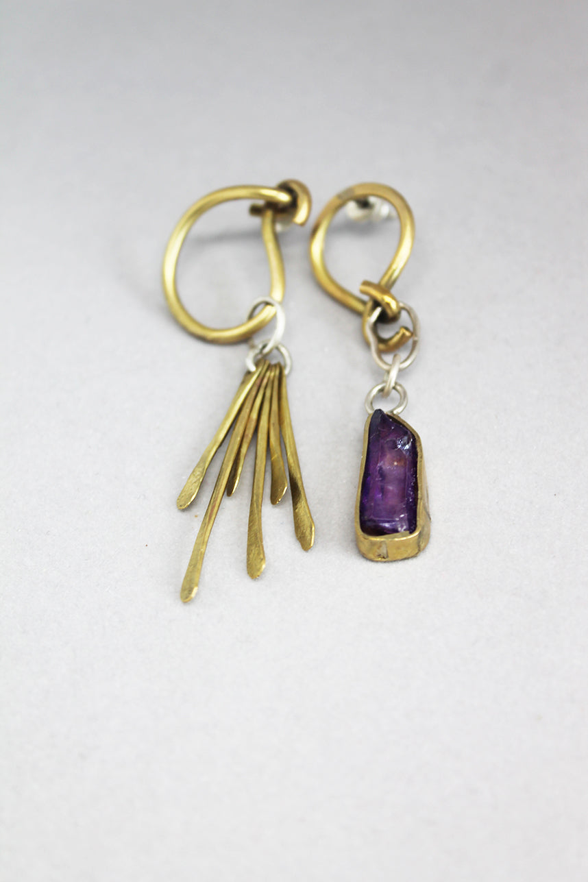 Mismatched mixed metal bold amethyst earrings/ Zapetljanac vol.2