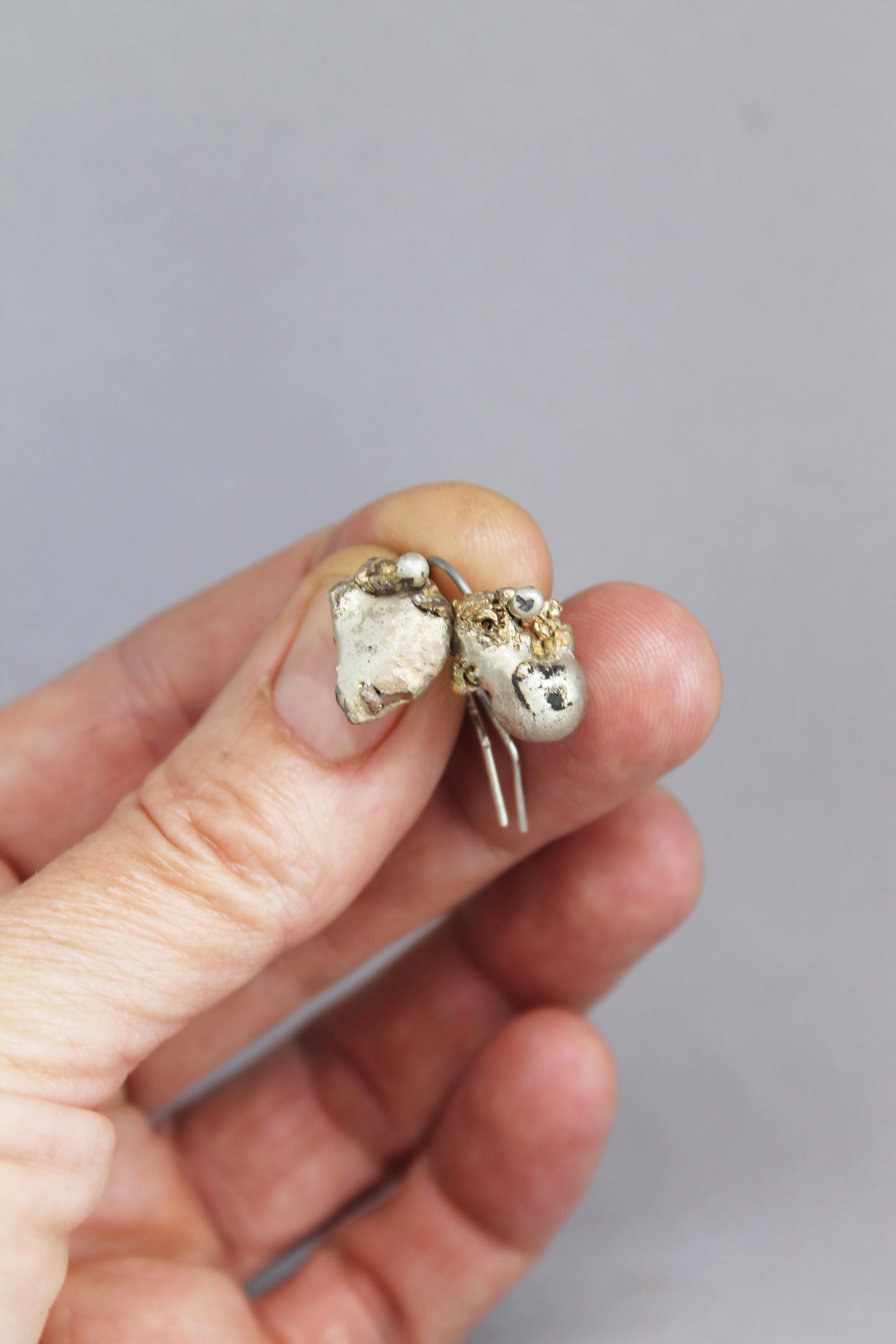 Charming mixed metal drop earrings / ŠFRLJIĆI