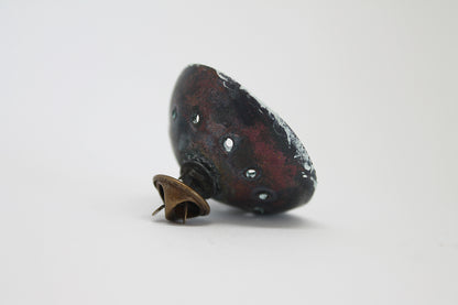 "Kalendarij" / set of 12 unique copper small brooches