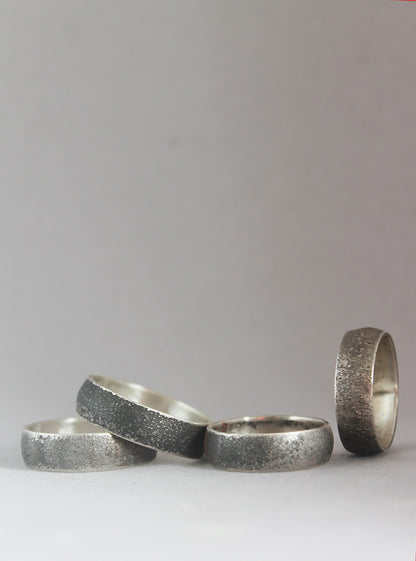Unisex black silver ring