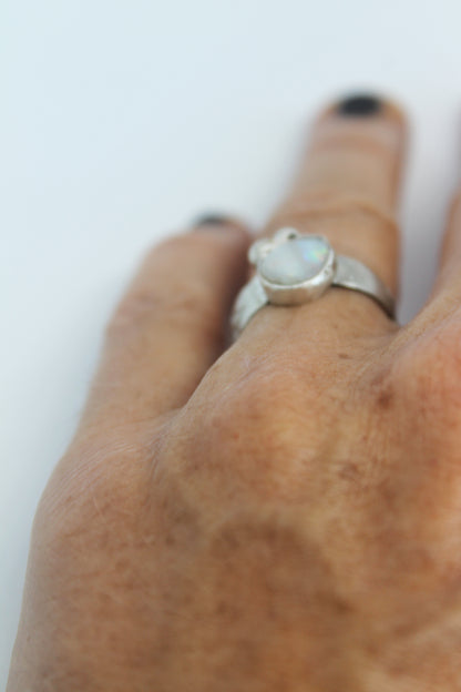 Unique silver ring / Australian opal