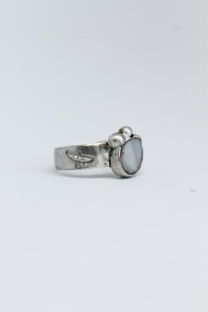 Unique silver ring / Australian opal