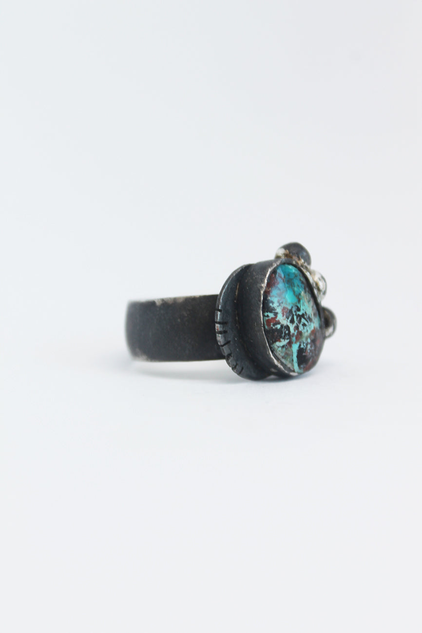 Black silver unique ring / Australian turquoise