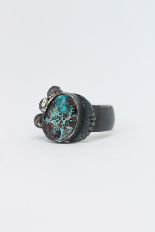 Black silver unique ring / Australian turquoise
