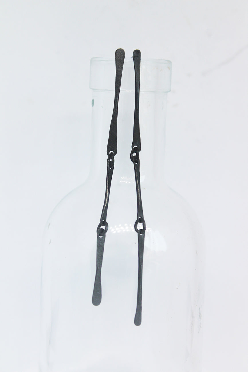 Long elegant black silver earrings / Pair or mono