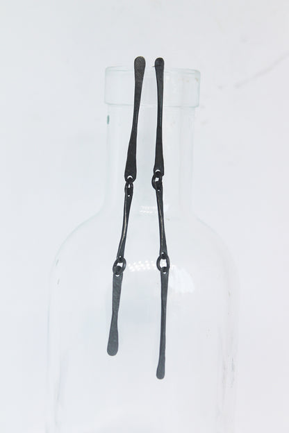Long elegant black silver earrings / Pair or mono