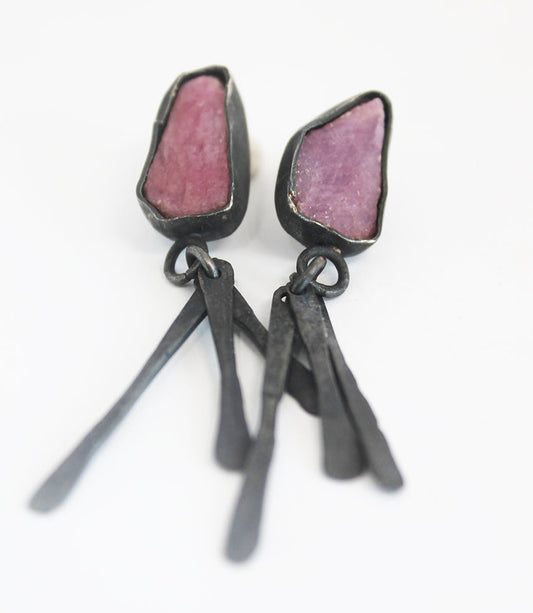 Unique black silver earrings with Rose quartz