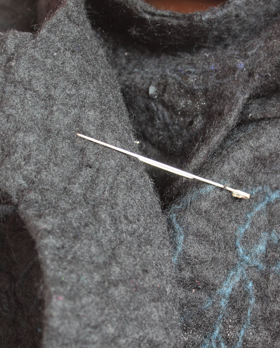 Big Minimal Silver safety pin / Black or plain Silver