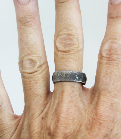 Unisex black silver ring