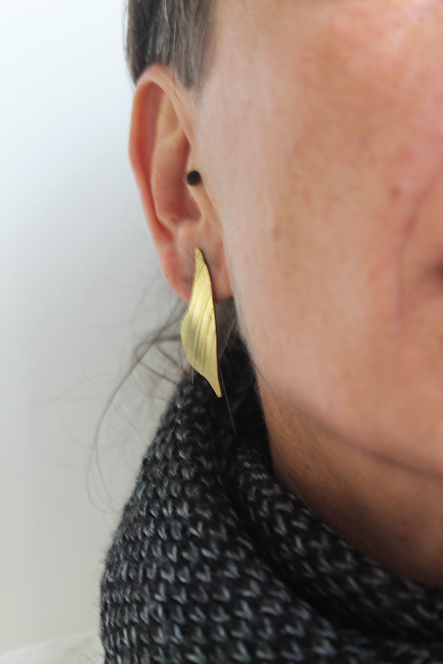 Unique mixed metal leafs earrings / different shapes