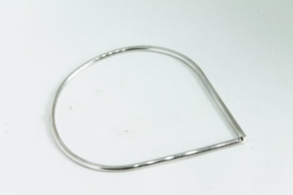 Mono silver teardrop bangle