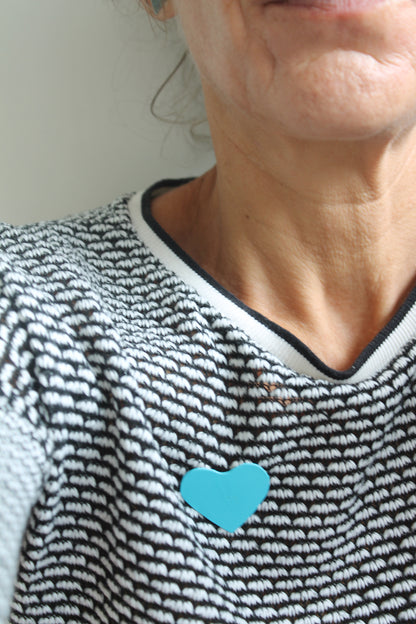 L❤ve Brooches