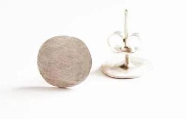 Minimal Round Silver Everyday Studs